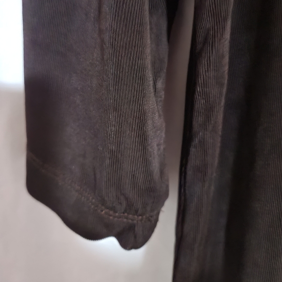 TRAVELERS BY CHICO'S WOMEN'S SIZE 3 WRINKLE RESISTANT SUITCASE READY VACATION - Picture 3 of 7